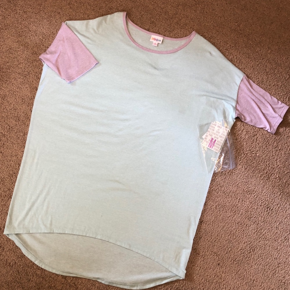  BNWT Lularoe Medium Irma